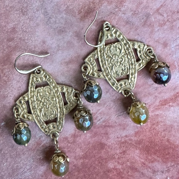 Handmade bohemian gemstone agate drop earrings - Picture 7 of 8